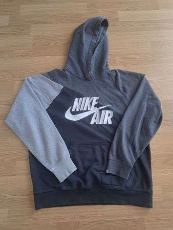 Nike Pullover mit Kapuze Grau 