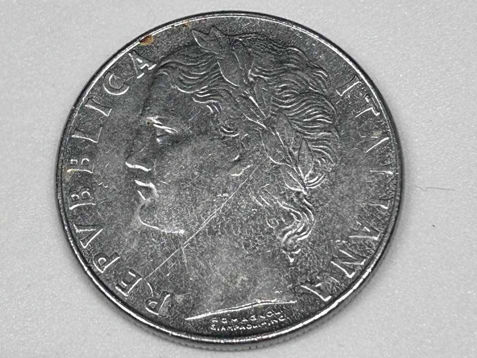 Tutti le monete: 100 Lire "Minerva 1979 – Usato da Giubiasco venduto da LorisVale 1