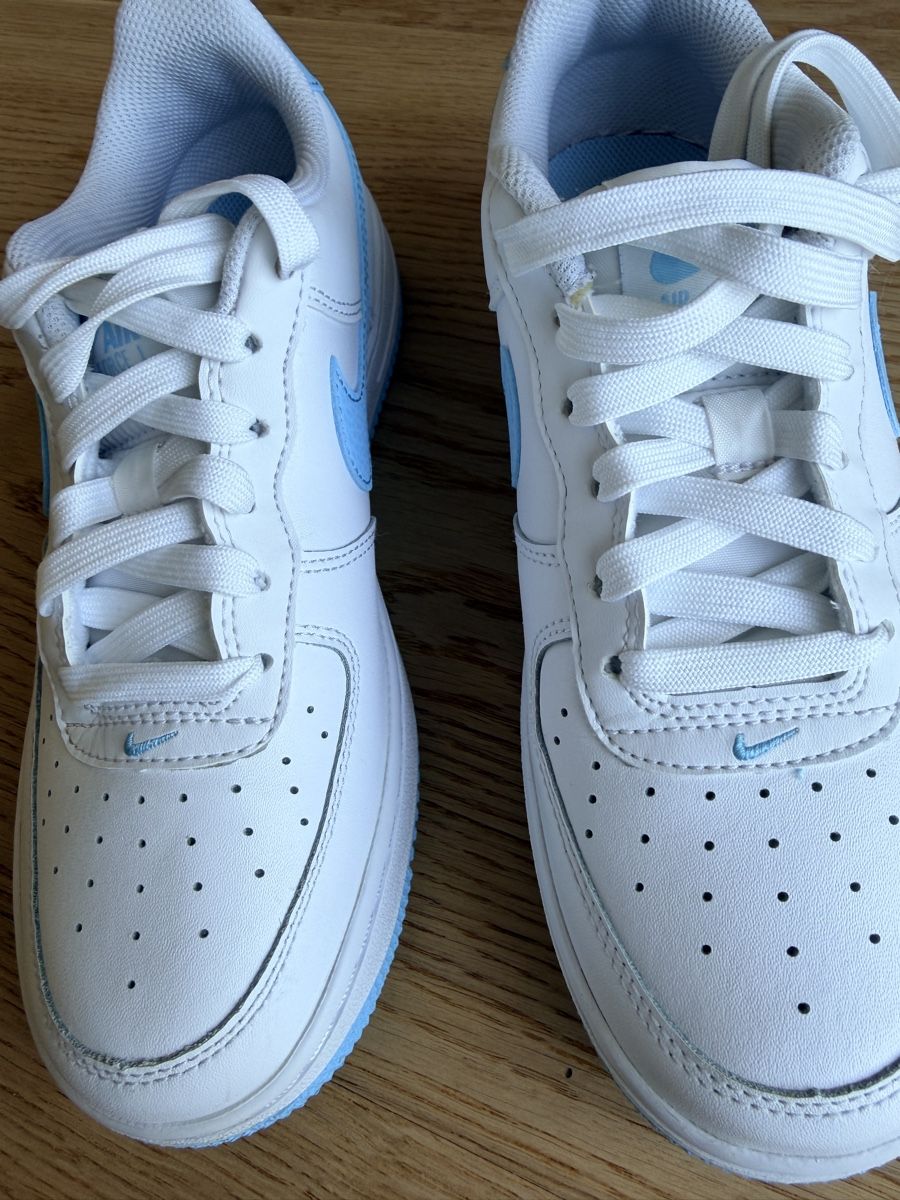 Chaussures garçon: Nike Air – D'occasion à Endingen par Kaiserpinguin 2