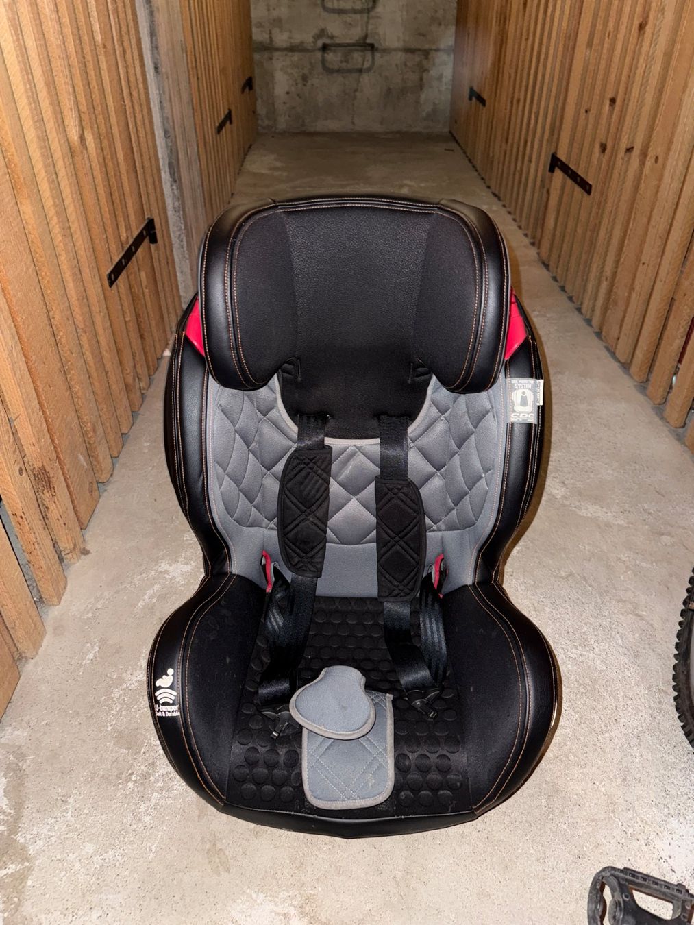 Seggiolini per auto: Kindersitz, Top Zustand! – Usato da Baden venduto da MatildaBaier