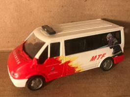 Rietze Ford Transit Feuerwehr