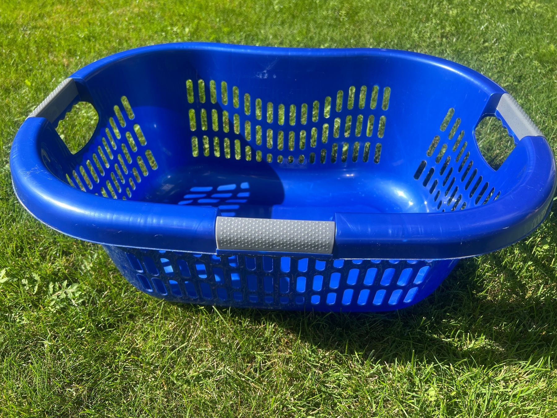 Cesti per biancheria: Wäschekorb, Wäschezeine ergonomische Form – Usato da Kehrsatz venduto da Louvitesse 1