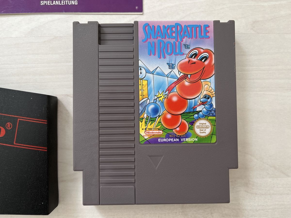Nintendo Giochi: 1991 Snake Rattle 'n' Roll Nintendo NES Spiel – Usato da Bigorio venduto da catone82 1