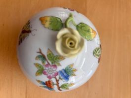 Herend handbemalt Dose Porzellan Schmetterling mit Rose