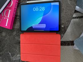 Apple iPad Air 5 M1 64 GB Wi-Fi Blau + Magic Keyboard + PEN