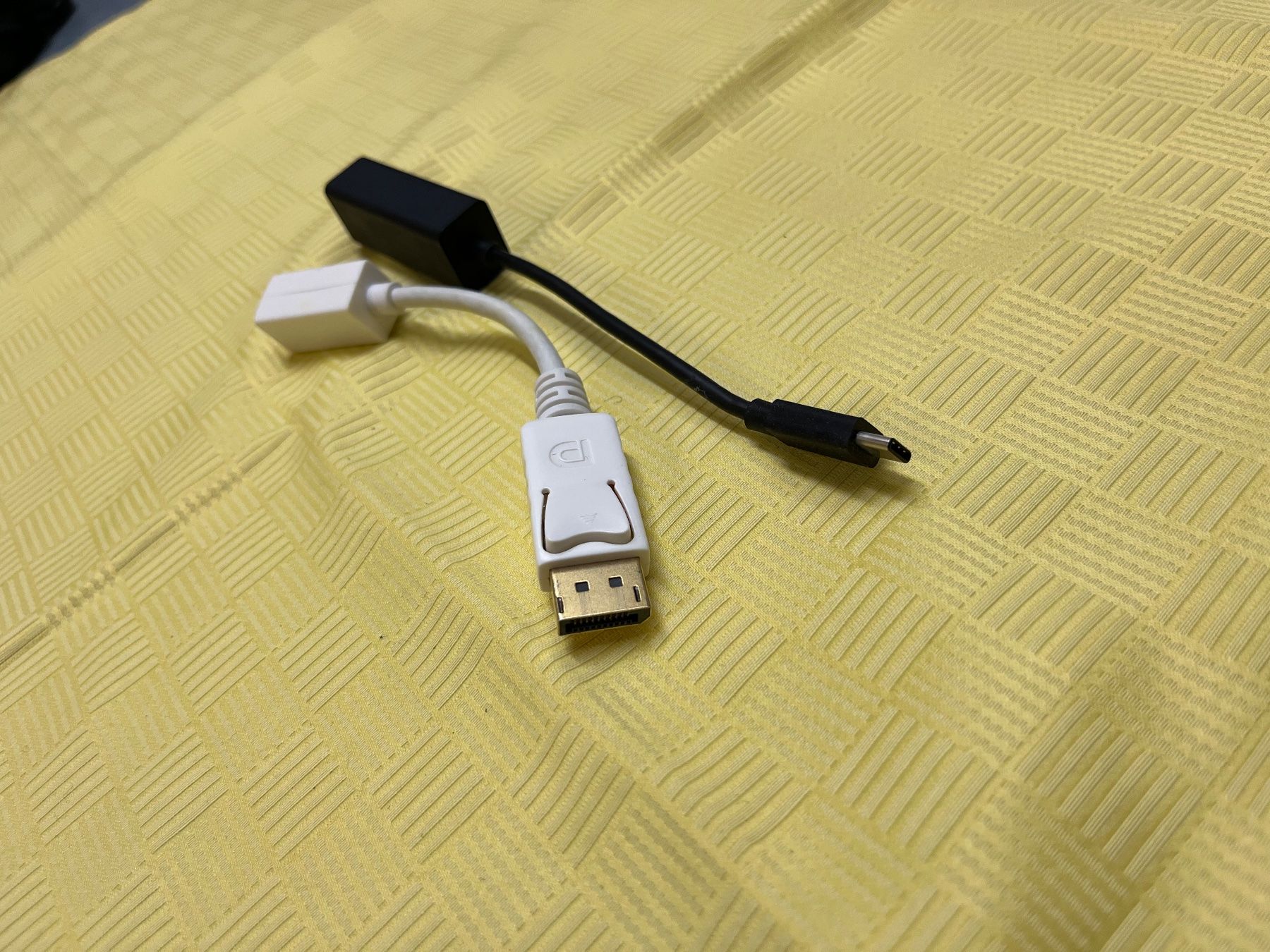Laufwerke & Adapter: Diverse PC Laptop Adapter – Gebraucht aus Adliswil von Sphinx 7
