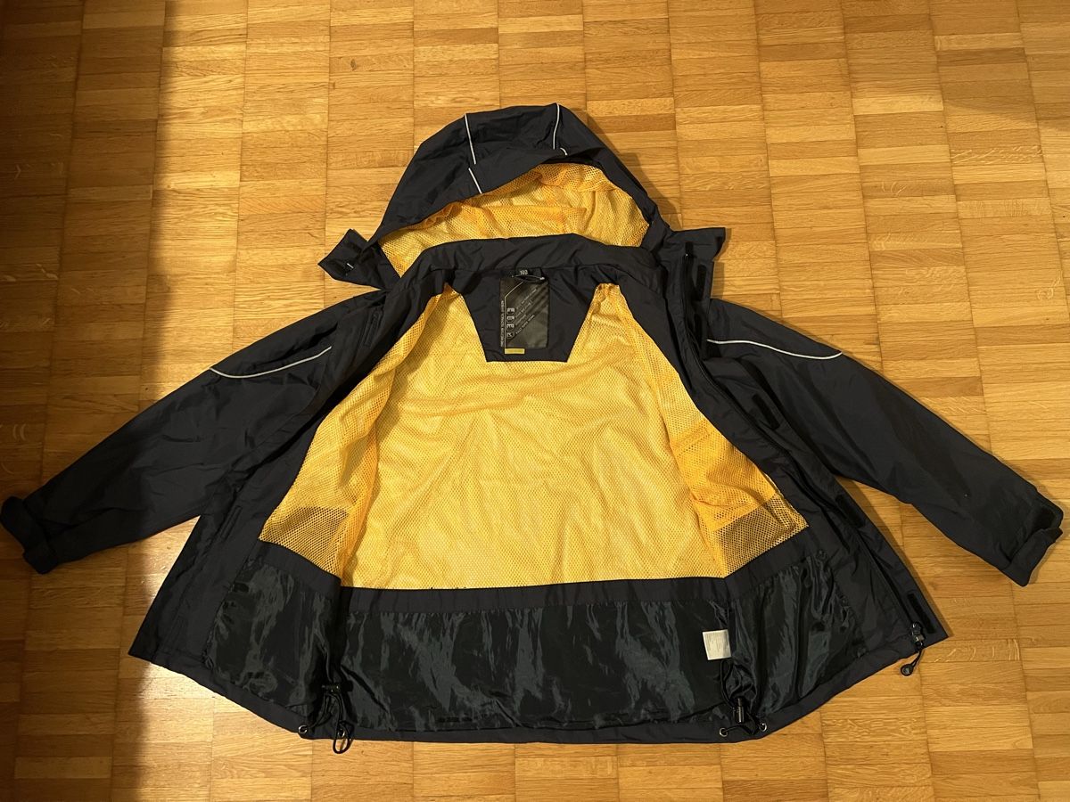 Trevolution Giacche: Trevolution Jacke Neu Gr. 140 – Nuovo (secondo la descrizione) da Wetzikon ZH venduto da Arber2021 1