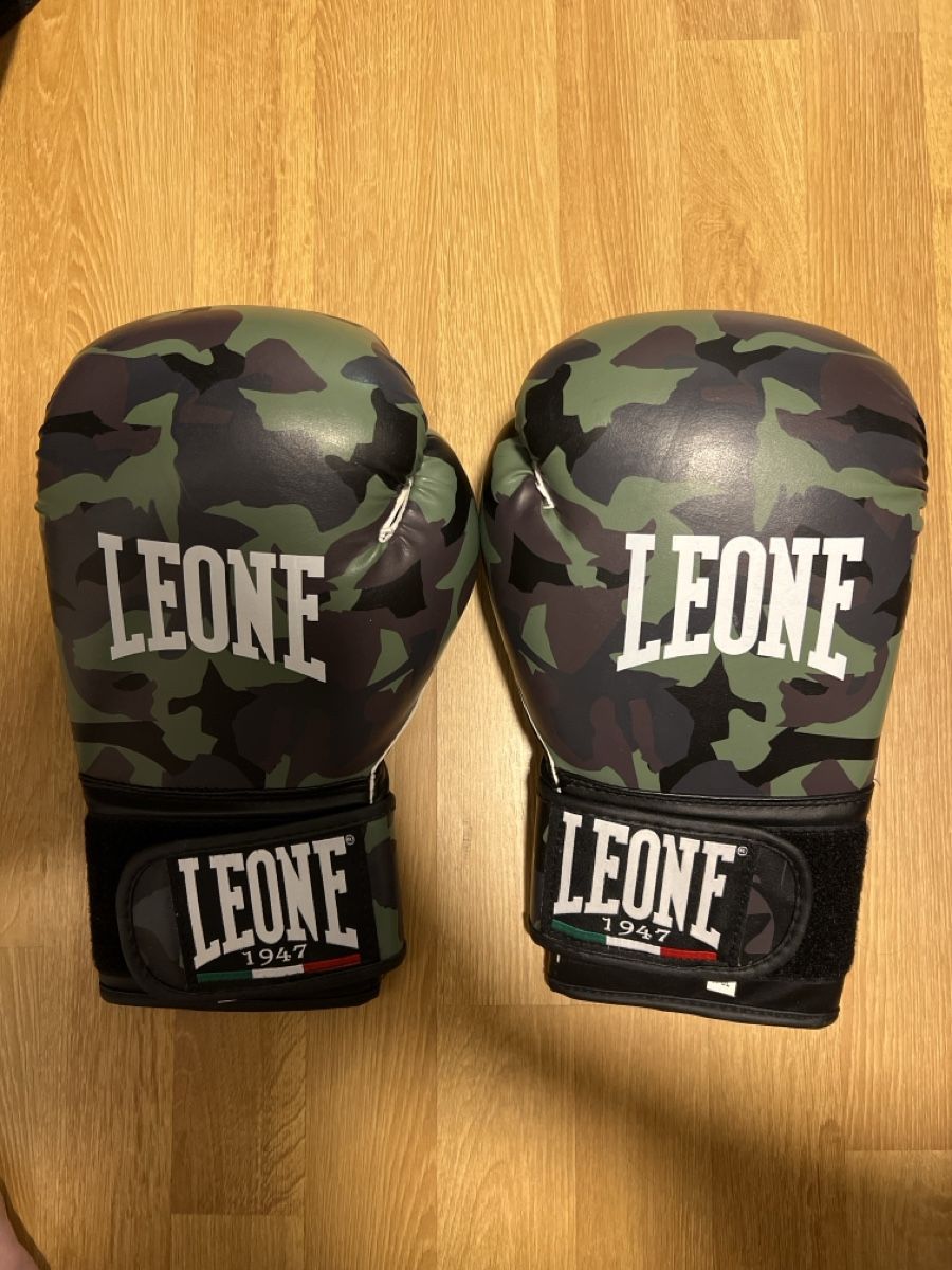 Handschuhe & Handstulpen: Boxhandschuhe LEONE CAMOUFLAGE Grösse 14 oz neu – Neu (gemäss Beschreibung) aus Bern von mme_hsr8