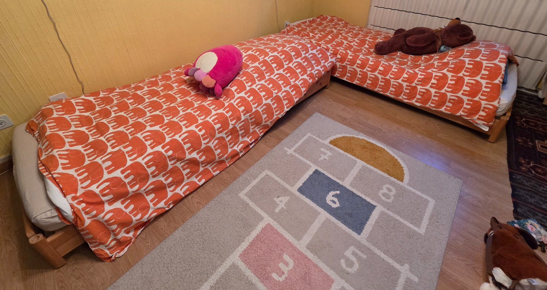 Ikea Letti: Ikea deux lits en pin Utåker – Usato da Athenaz (Avusy) venduto da anu_jc7j