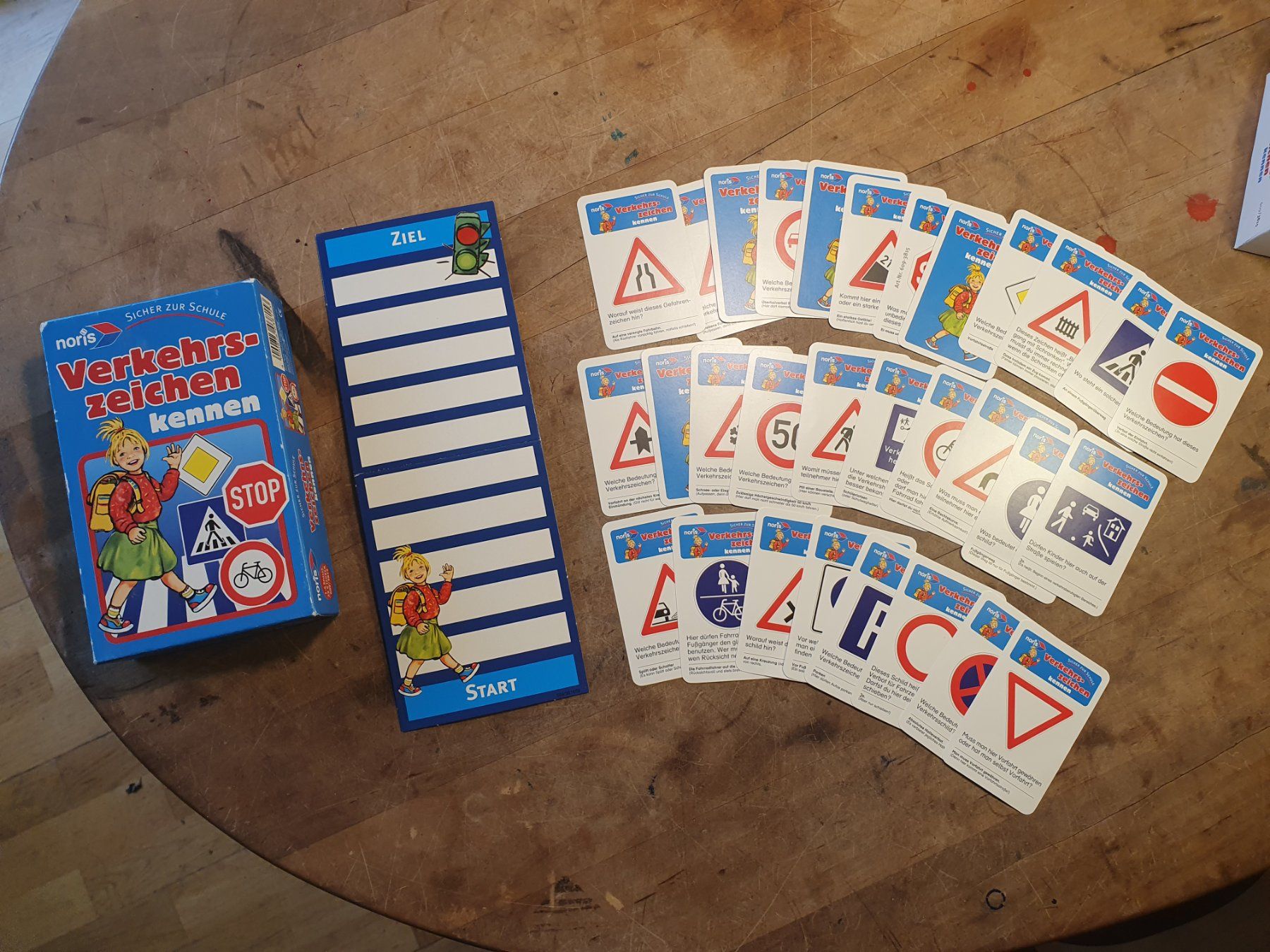 Giochi: Verkehrszeichen Lernspiel – Usato da Zürich venduto da dialout 1