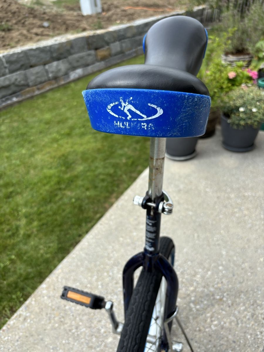 Velos: Einrad Hudora, Balancer R20, mit Ständer – Gebraucht aus Rain von Denbie 2