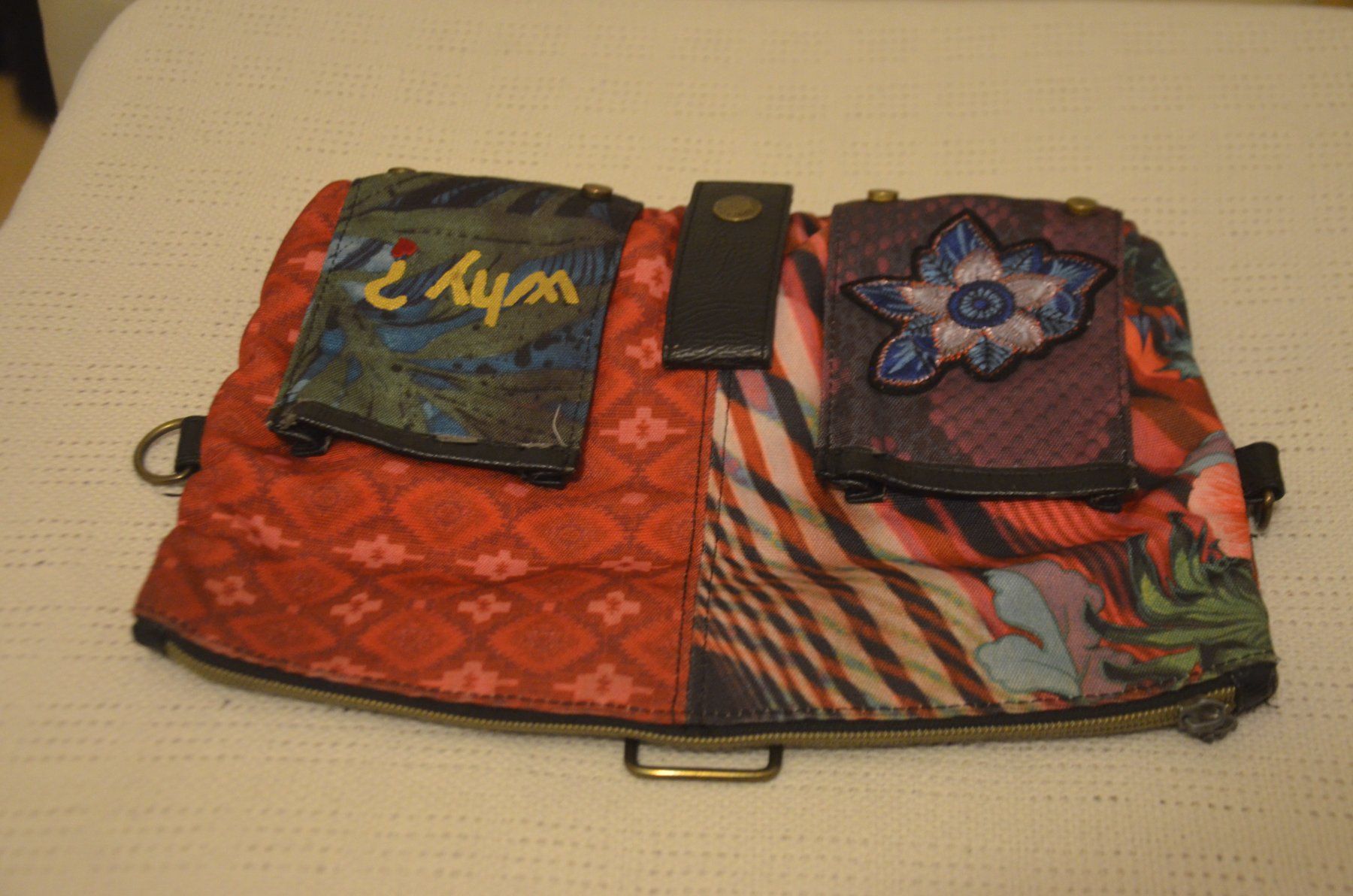 Astucci : ETUI DESIGUAL – Usato da Chiasso venduto da Dolly015 1
