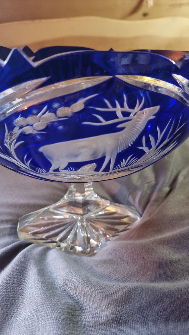 Bicchieri: .Kristallglasschale mit Hirsch – Usato da Sils im Domleschg venduto da platin01 7