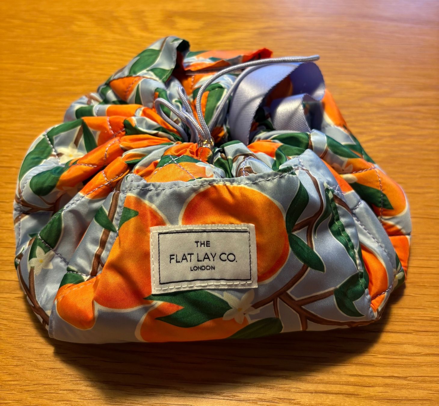 Custodie per cosmetici: Flat Lay Co. Kosmetiktasche Orangen – Usato da Zürich venduto da Rpapad 4