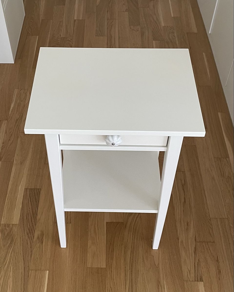 Tische: Beistelltisch Hemnes IKEA – Gebraucht aus Lenzburg von JHVC 1