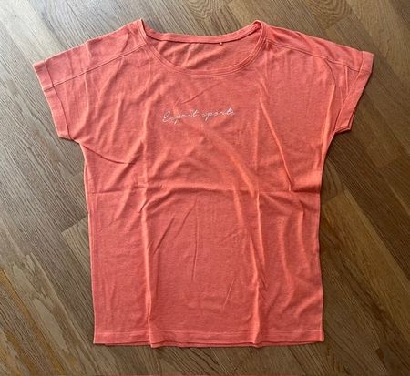 Weites Freizeit-Shirt lachsfarben von Esprit