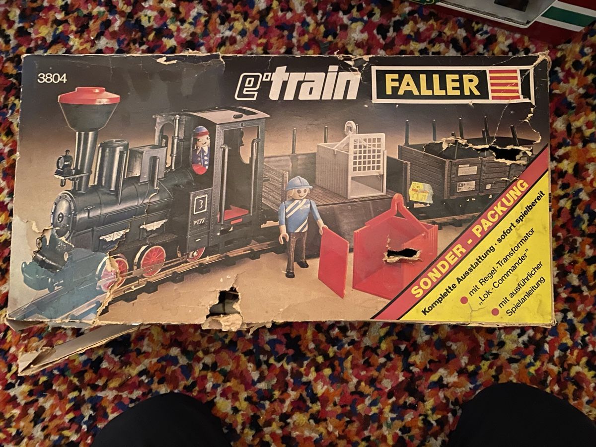 Faller Trains électriques: E Train Faller – Défectueux à Saanen par Chrigels89