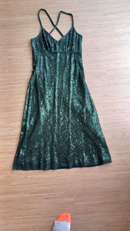 Cocktailkleid/Abendkleid grün Pailletten Gr. 36