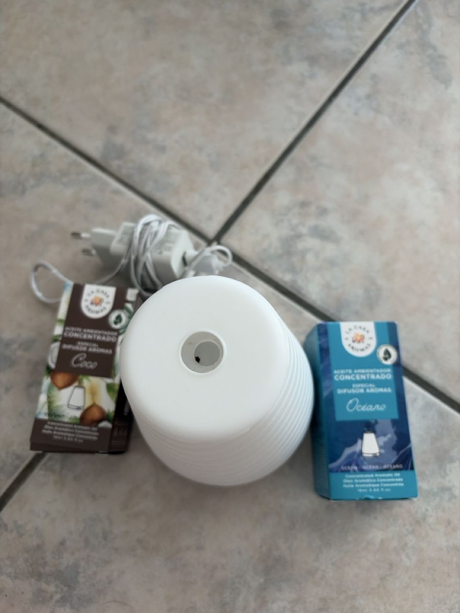Diffusori di oli essenziali: Aroma Diffuser La Casa de los Aromas mit Duftölen – Usato da Basel venduto da Bella-94 1