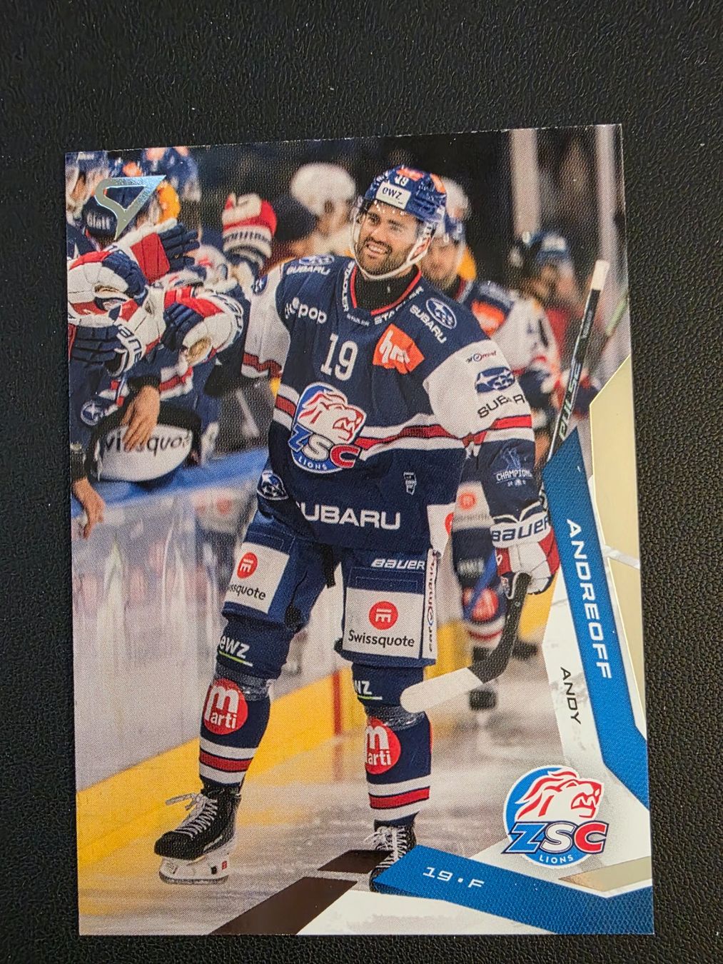 Sportzoo Carte collezionabili: 2025/26 ZSC Lions - Andy Andreoff Base - Series 2 – Usato da Bauma venduto da Yotanke