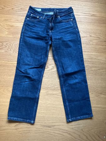 Jeans Zara dunkelblau Grösse 36 neuwertig
