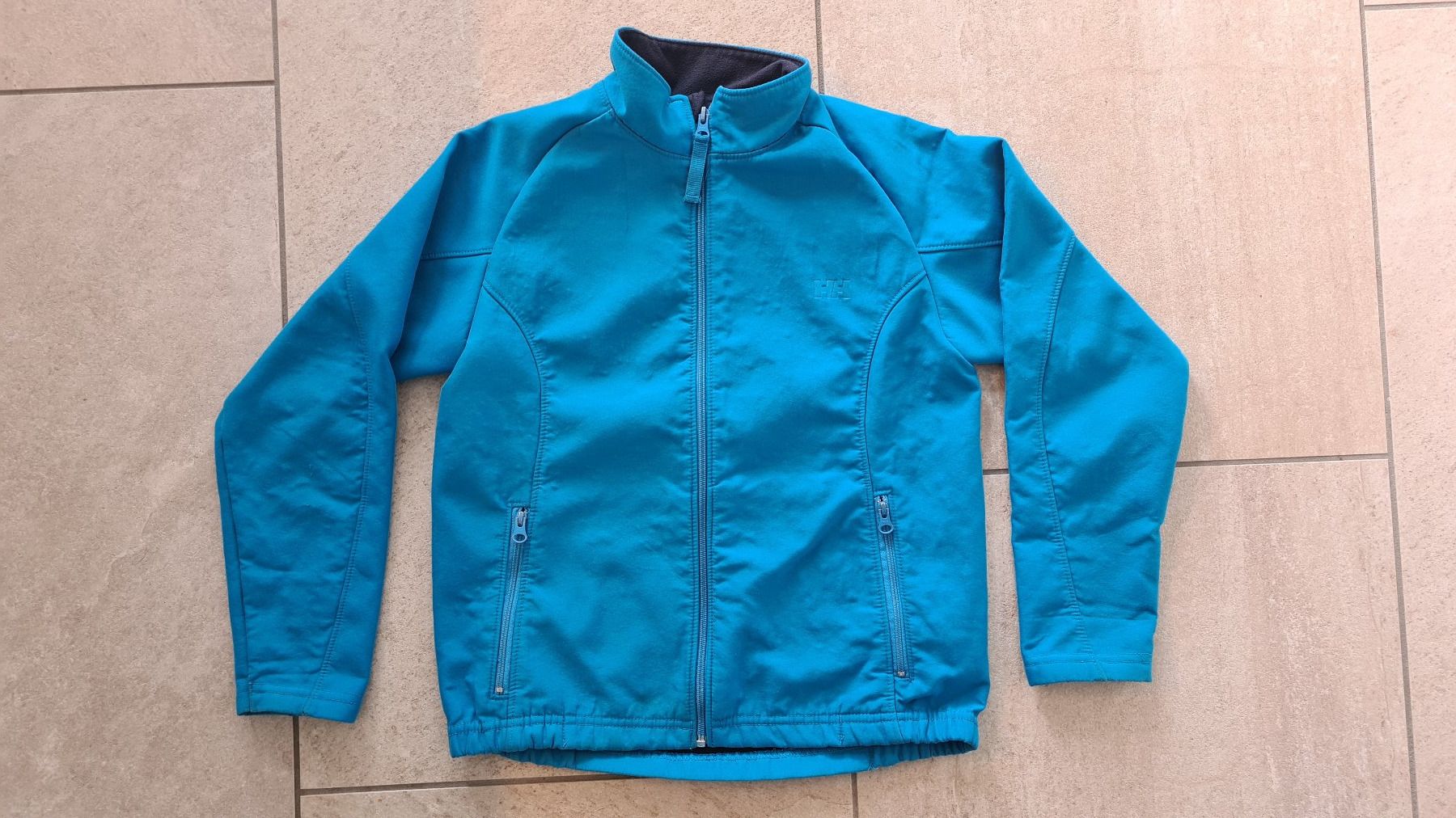 Helly Hansen Giacche: Softshelljacke Helly Hansen Grösse 134 – Usato da Obergösgen venduto da schesom