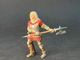 SCHLEICH  RITTER  HELLEBARDIER 70052 Ritter Kämpfer