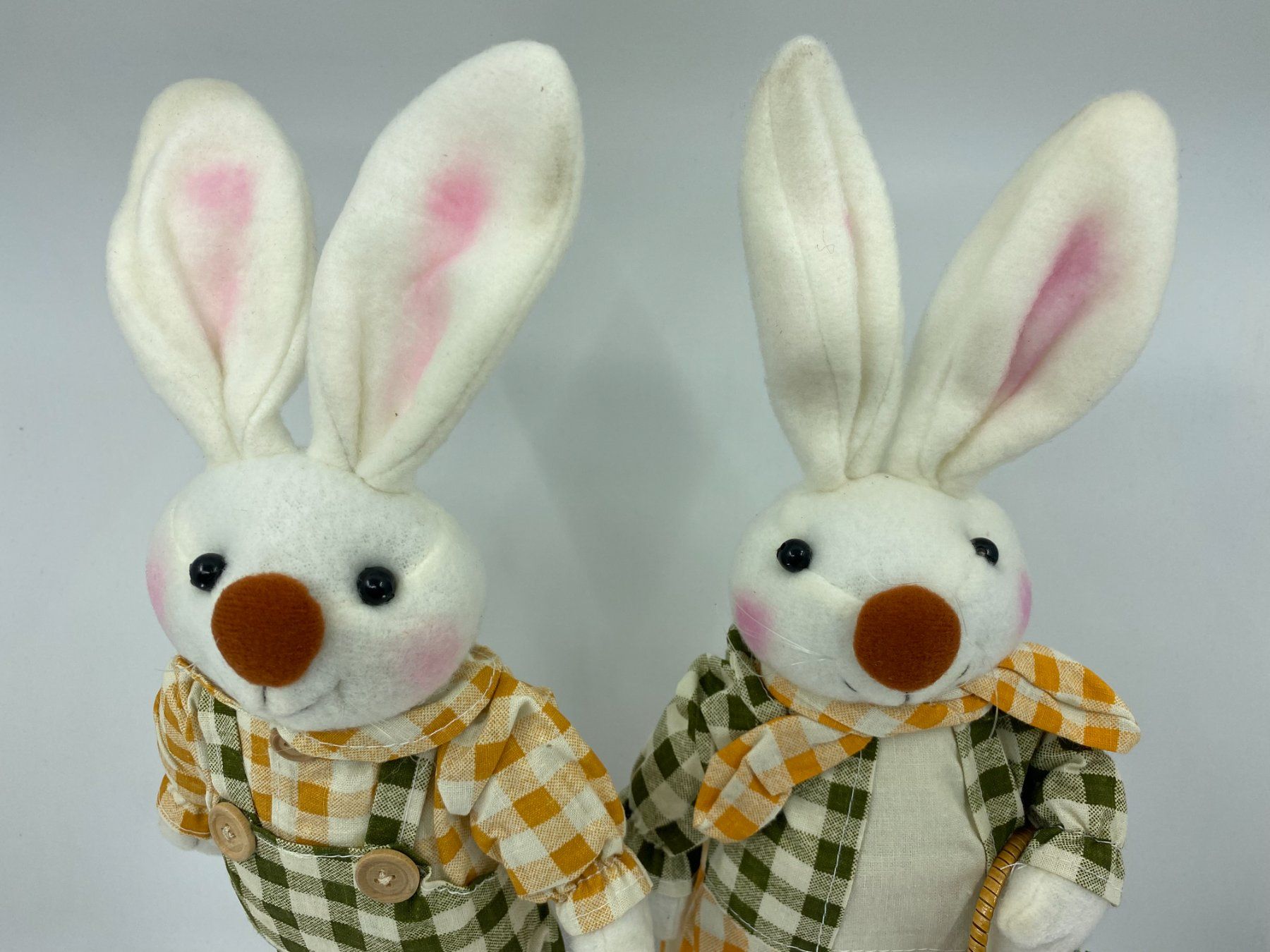 Tessuti: Herziges Stoff-Osterhasenpärchen 25 cm – Nuovo (secondo la descrizione) da Langwiesen venduto da rtWebshop 1