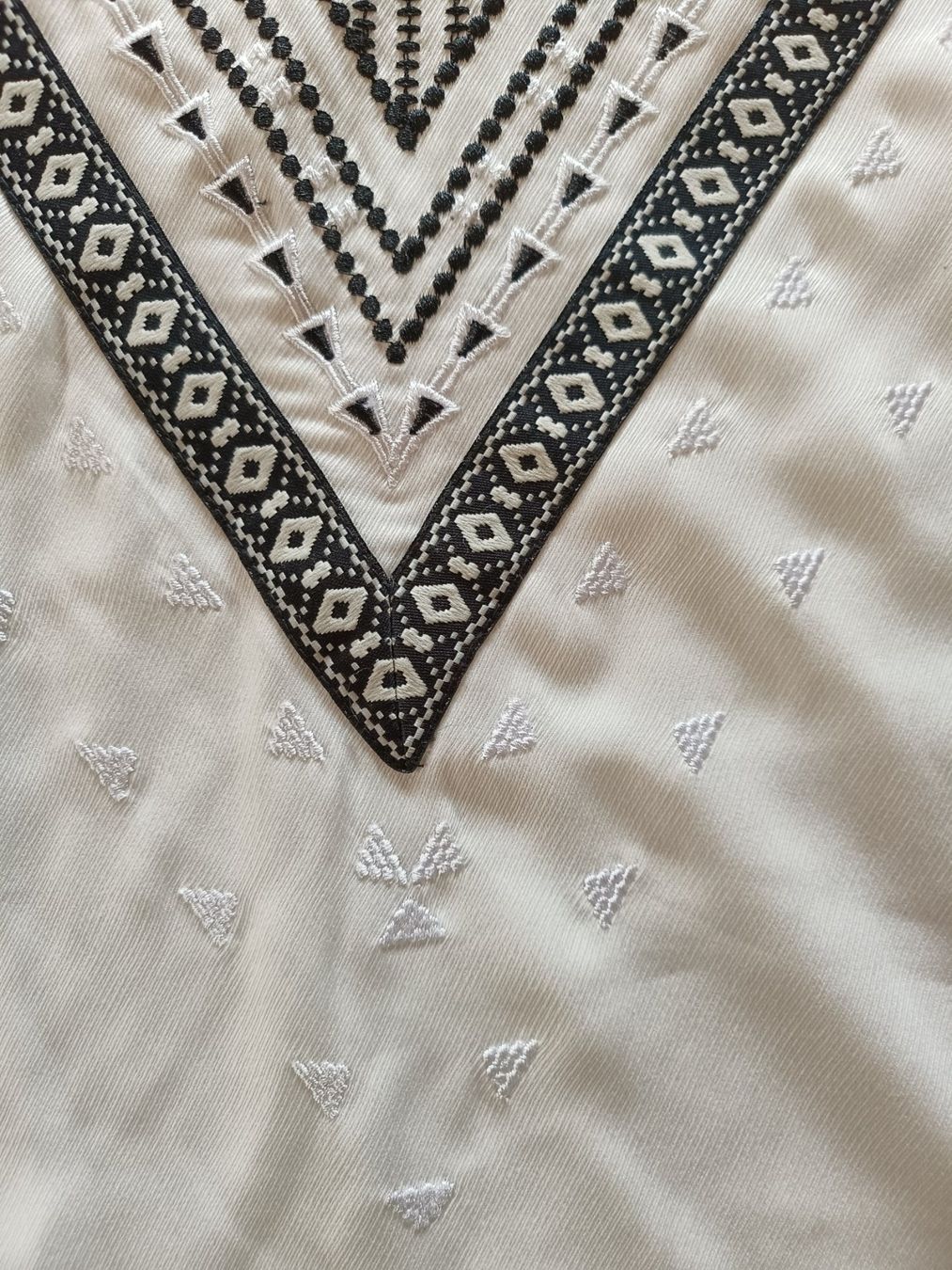 Taifun T-Shirts: Taifun Shirt XL/ XXL – Gebraucht aus Bätterkinden von Elefantenzoo 2