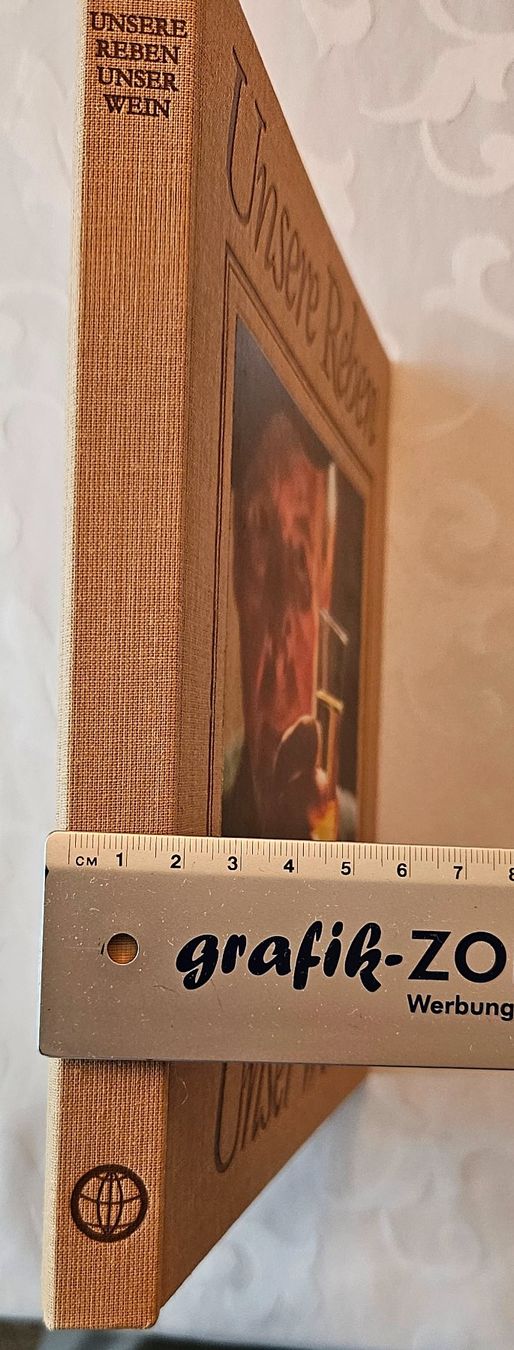 Libri: Sachbuch 'Unsere Reben - Unser Wein' – Usato da Küsnacht ZH venduto da scholli58 1