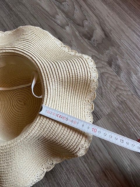 Copricapi, berretti & cappellini: Der stylische Hut -  Gr ca. 58 cm – Usato da Neerach venduto da romiping 6
