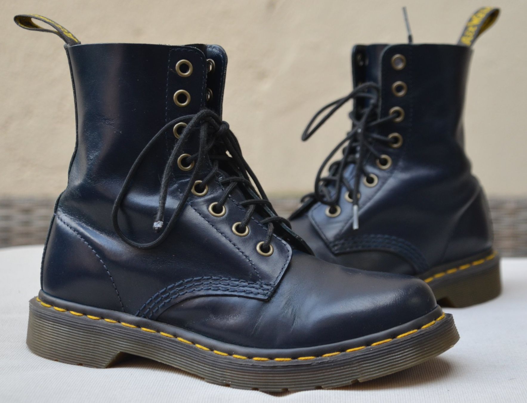 Dr. Martens Scarpe da uomo: Boots / Bottes Dr. Martens  .37 – Usato da Collonges venduto da arashee