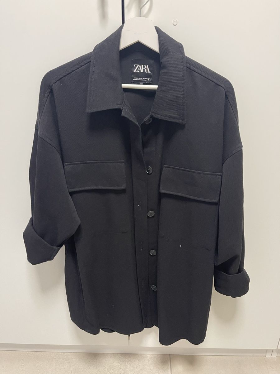 Zara Blusen: Zara Hemdbluse schwarz Grösse XS oversized Look – Neu (gemäss Beschreibung) aus Wohlen AG von abaci