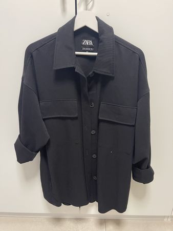 Zara Hemdbluse schwarz Grösse XS oversized Look