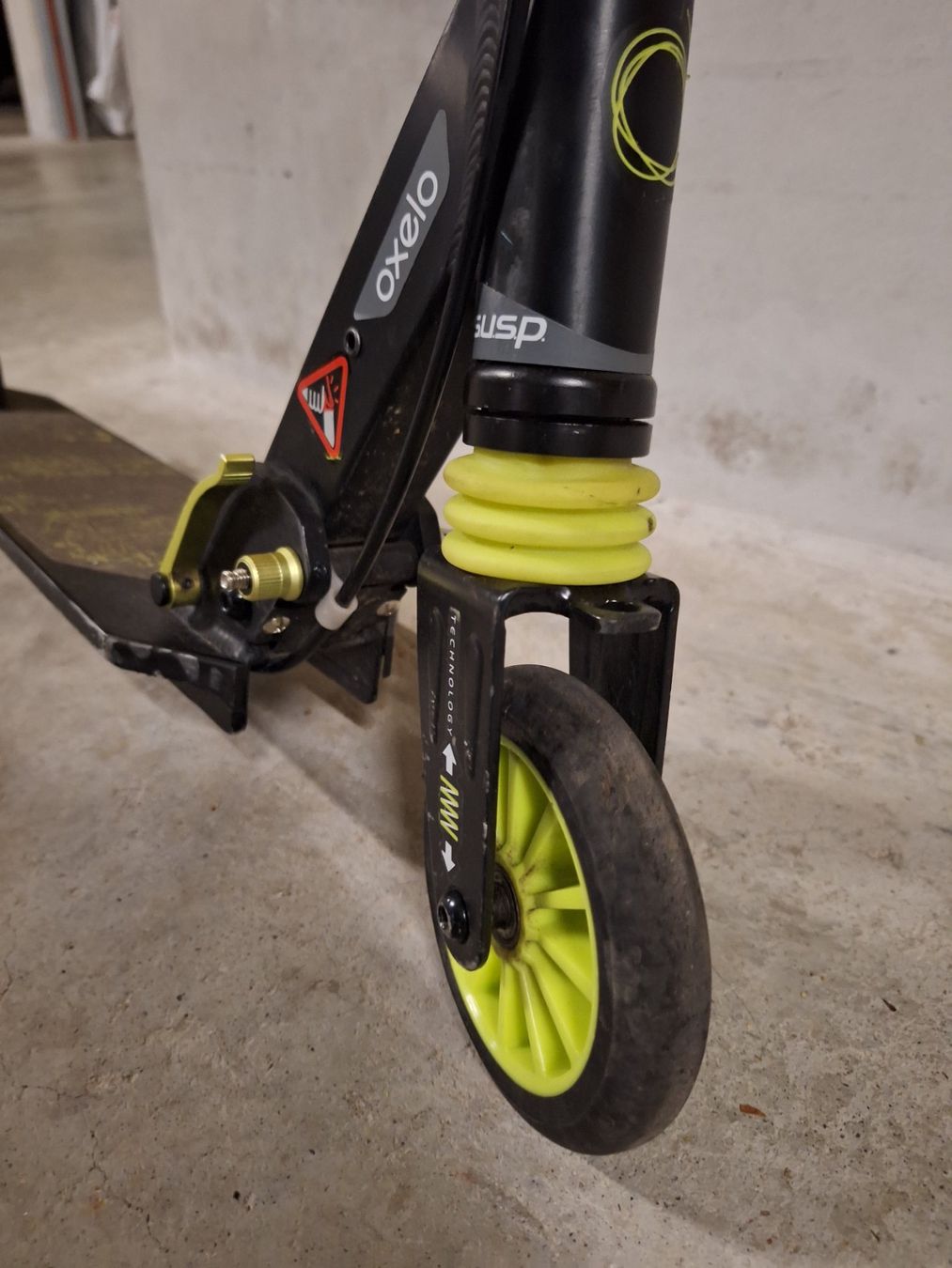 Veicoli per bambini: Trottinette enfant – Usato da Meyrin venduto da ann_h6g2 2