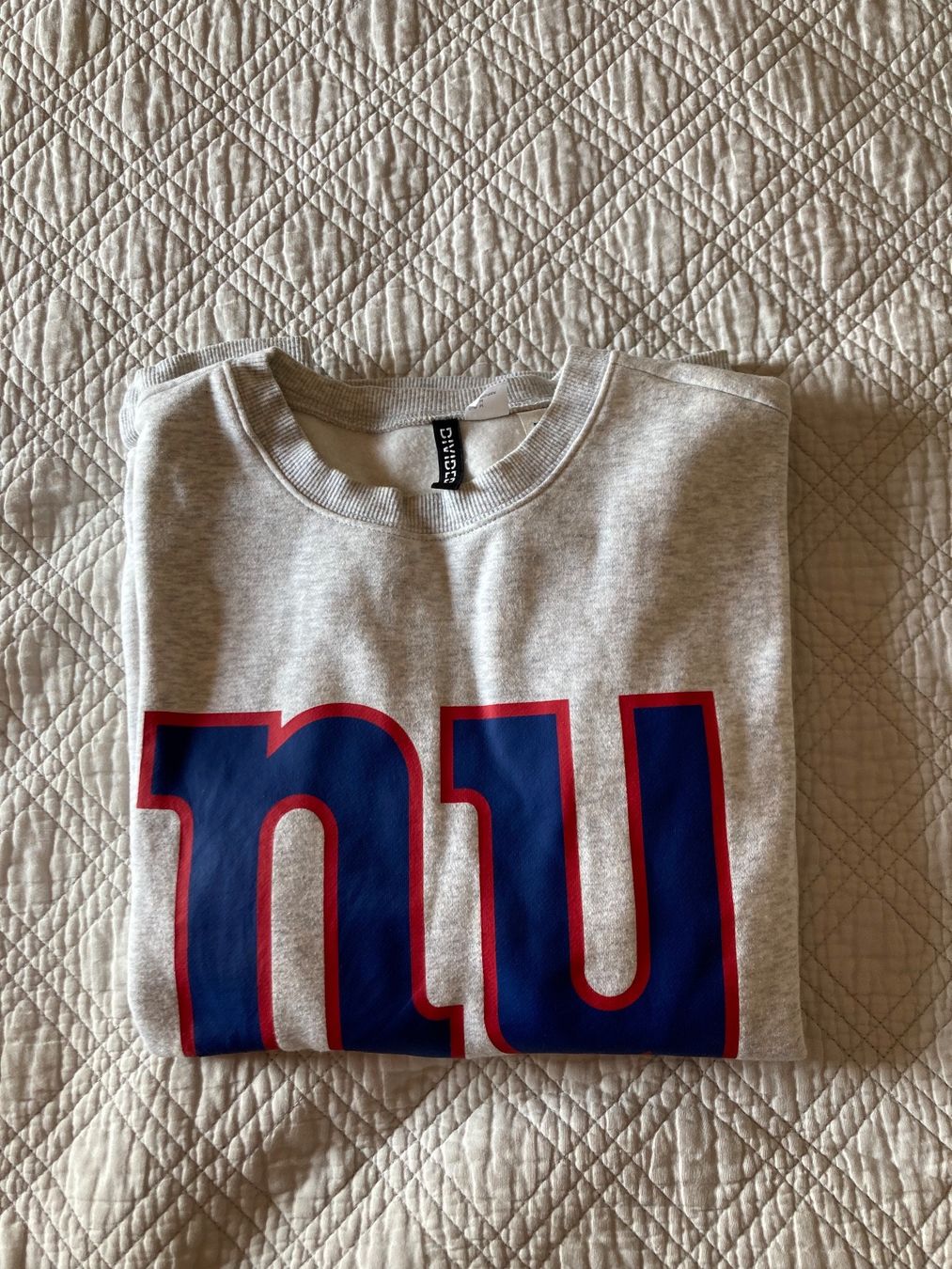 H&M Pulls & Sweat-shirts: Sweat-shirt New York - Taille M – Neuf (Voir description) à Lausanne par shabnam.t