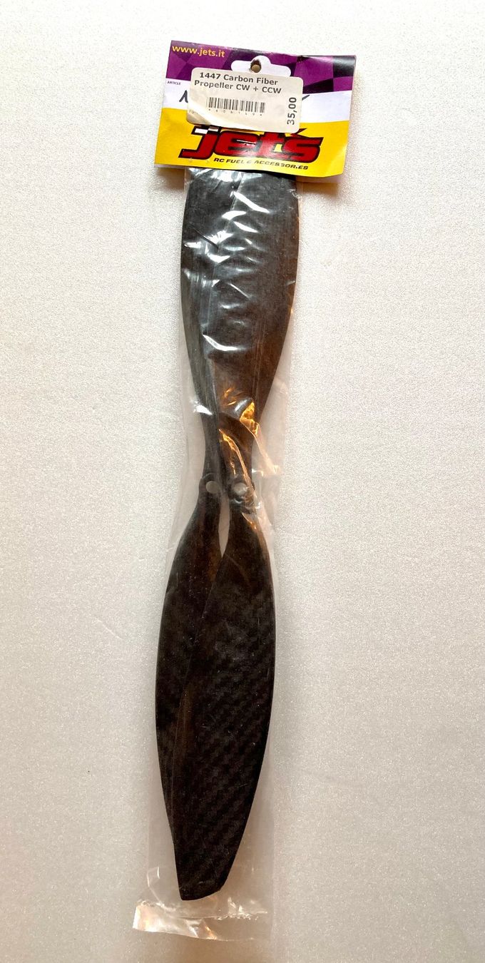 Modellismo RC: 2x Hélices carbone 14x4.7" (propeller carbone) – Nuovo (secondo la descrizione) da Lausanne venduto da Techobby