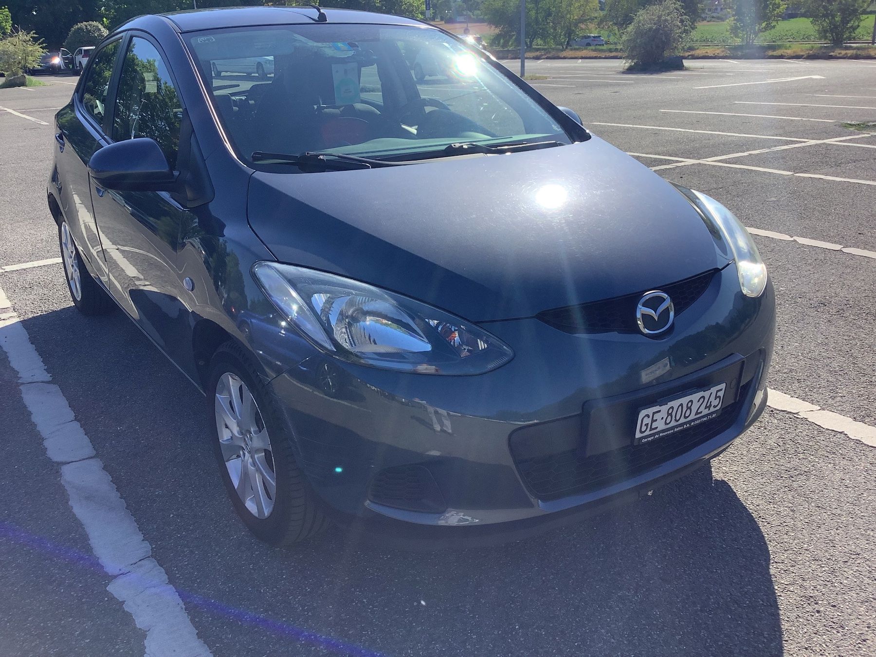 Mazda Autos: Mazda 2 1.3 16V Exclusive – D'occasion à Meyrin par claude037