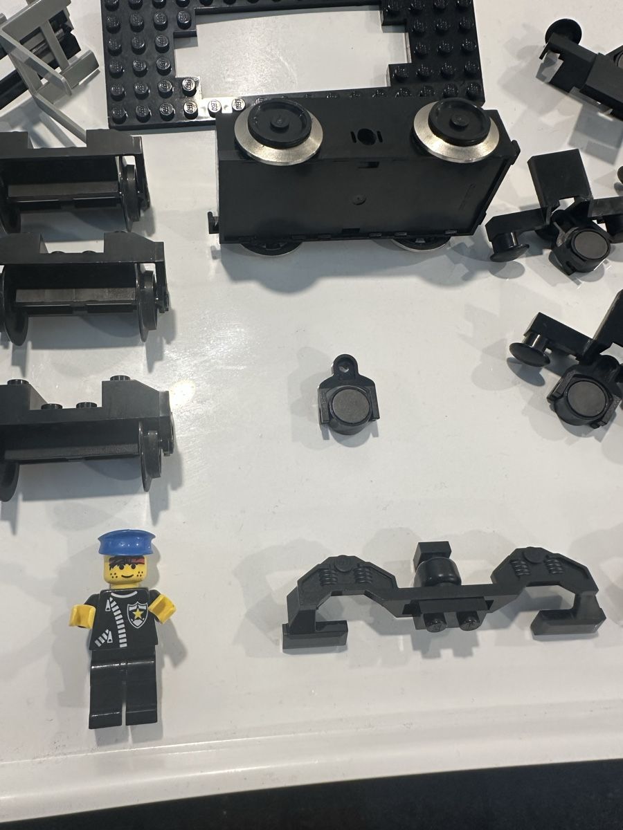 Lego Giocattoli: Lego Eisenbahn Zubehör Motor 9V – Usato da Ebikon venduto da Gaenggeliwaar 3