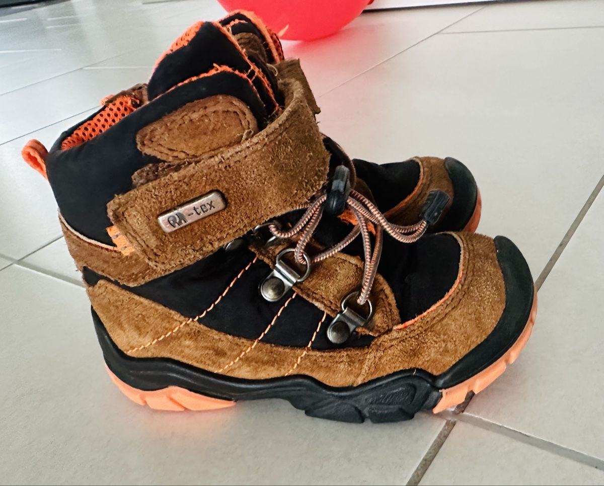 Elefanten Schuhe für Jungen: Kinderwanderschuhe gefüttert🥾🧒 – Gebraucht aus St.Gallenkappel von art_67gq