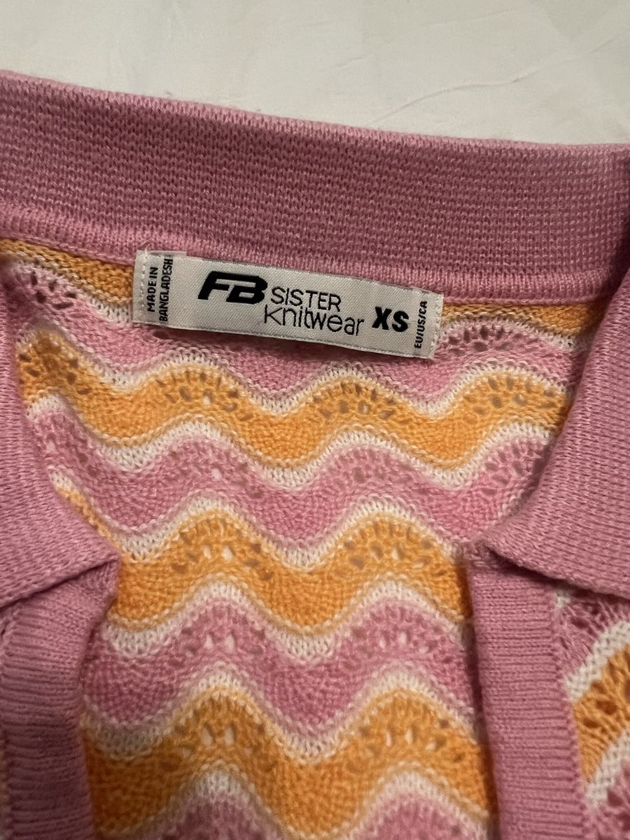 Tops: Stricktop kurzarm pink orange – D'occasion à Zürich par R1908 1