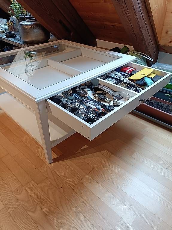 Commodes: Schmuckmöbel – D'occasion à Otelfingen par YJ3000