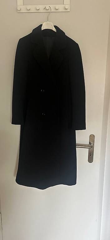 Cappotti: Manteau noir Max Mara – Usato da Bern venduto da manu0100