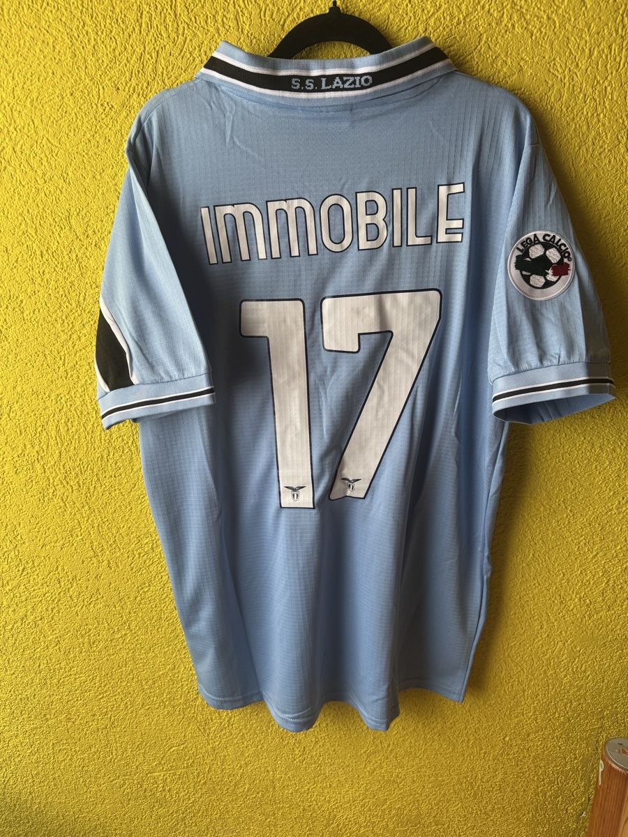 Canottiere & Pantaloni: Ciro Immobile Lazio Rom Retro Trikot – Nuovo e nell'imballaggio originale da Büren an der Aare venduto da dan_2b8n 1