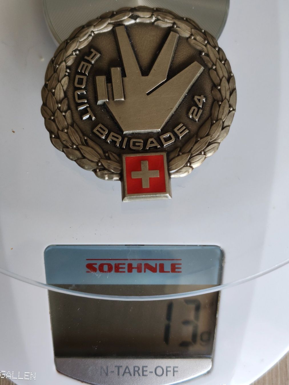 Schweizer Armee Placchette & Badge: Abzeichen Reduit Brigade 24 Schweizer Armee Metall – Usato da St. Gallen venduto da Ricardo_Deals 8