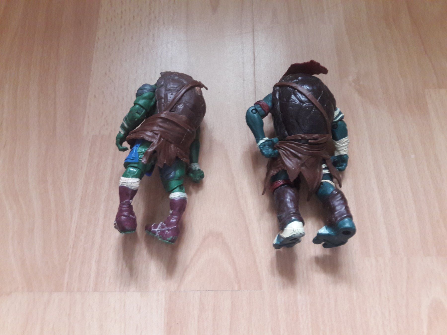 Statuette: 2x Ninja Turtles Actionfiguren – Usato da Arni AG venduto da Belgarion 3
