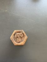 Altes Gewicht aus Gusseisen 100g