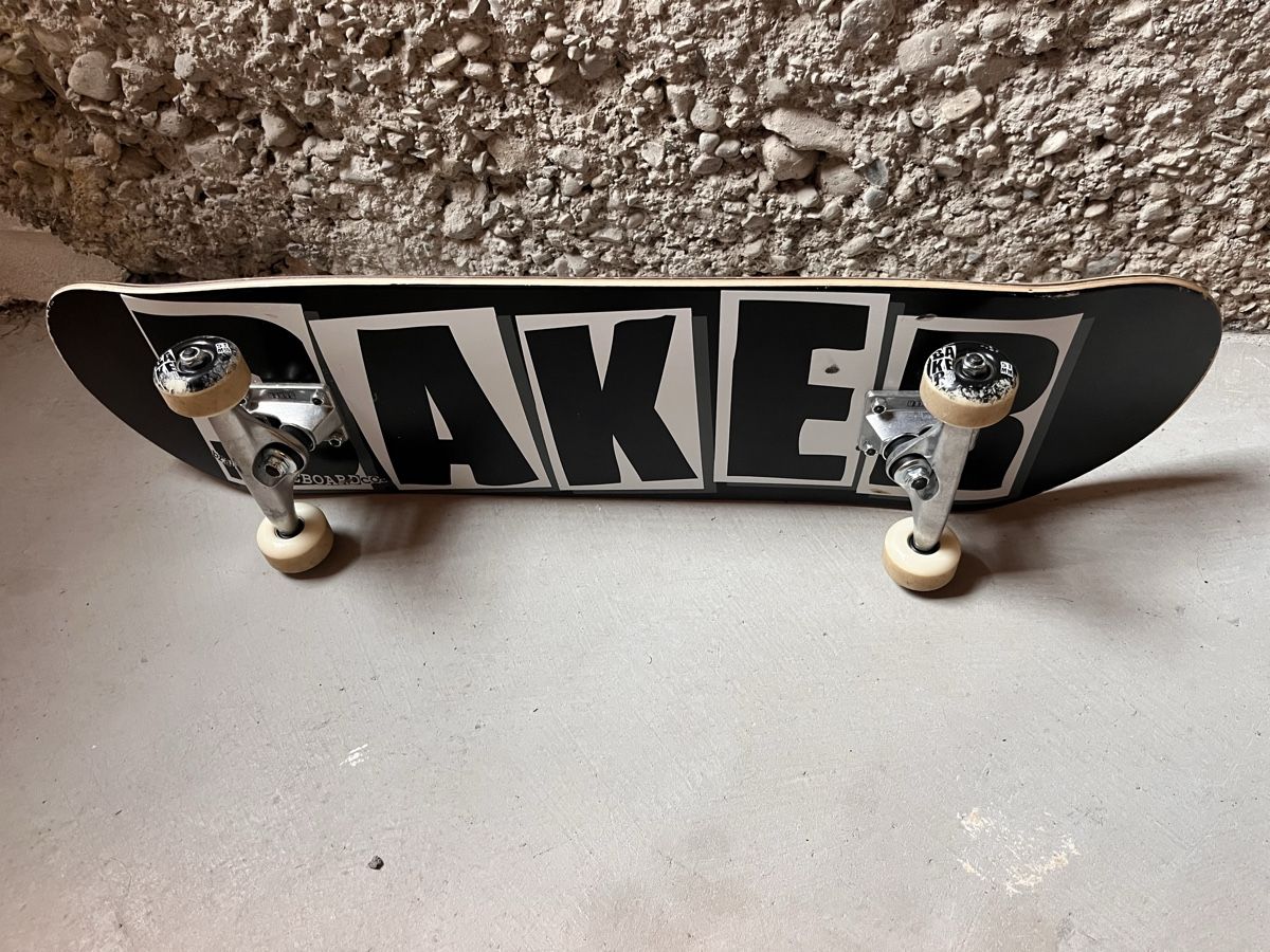 Skateboards: Skateboard Baker – D'occasion à Bonstetten par andriiiiin 3