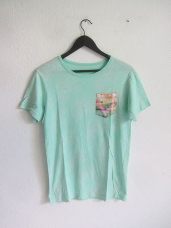 T-Shirt mintfarben mit Print - S