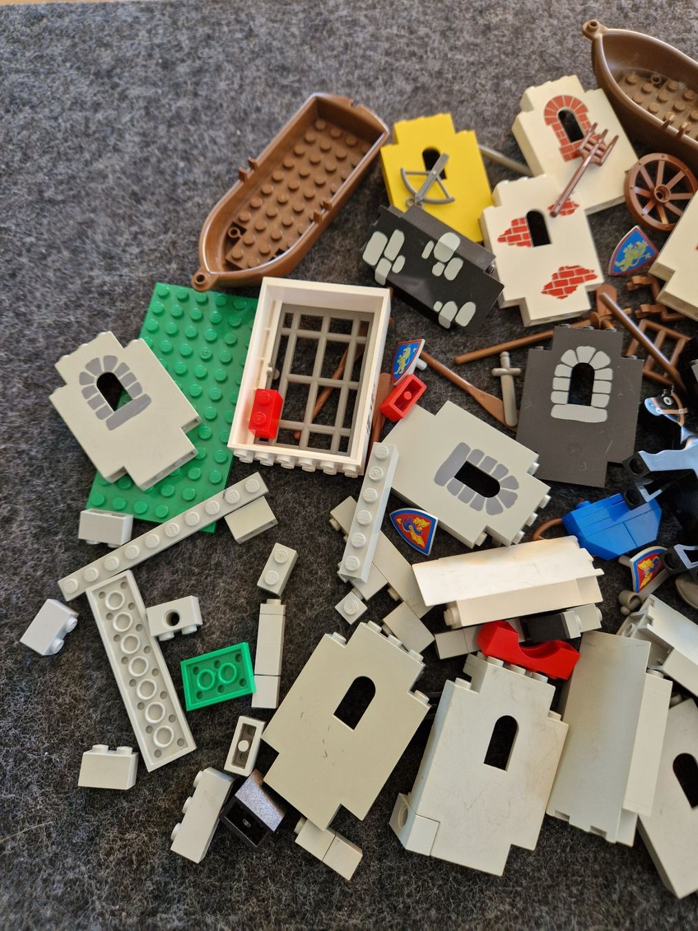 Lego Kit di costruzioni: Lego Ritter/Piraten 80/90er – Usato da Hochdorf venduto da Shauni 1